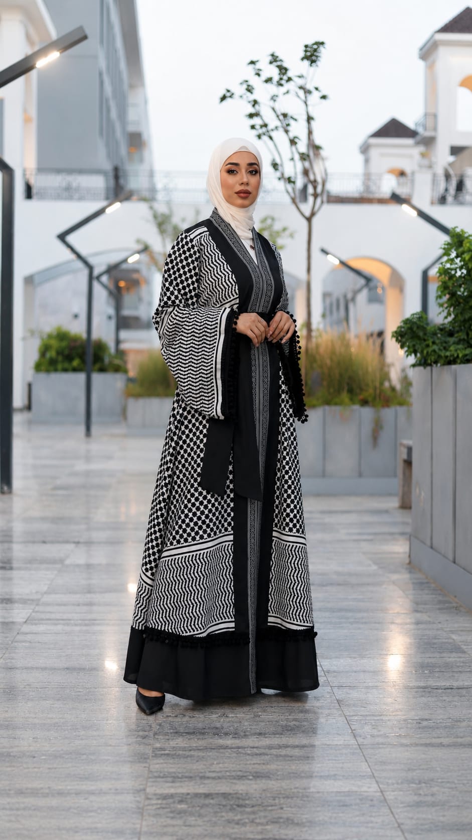 Kufiya Abaya 2