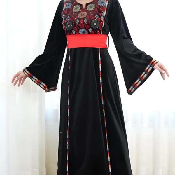 ثوب مناجل السيتان المخملي