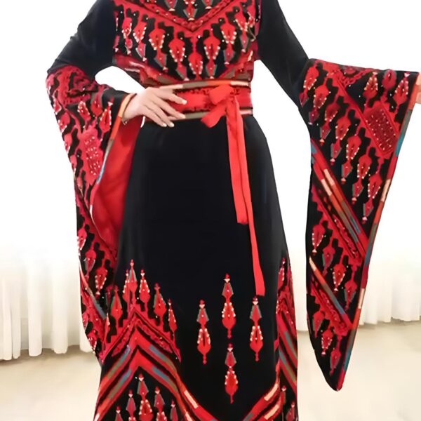 ثوب الملوكية المخملي 