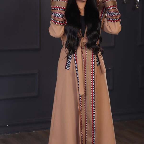 جوخ طويل مع طاقية