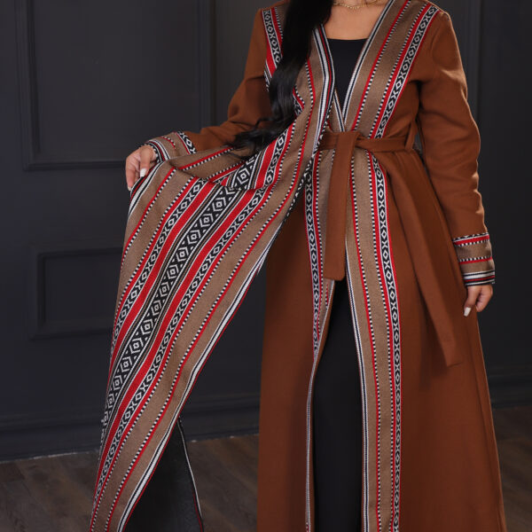 جوخ طويل مع سكارف