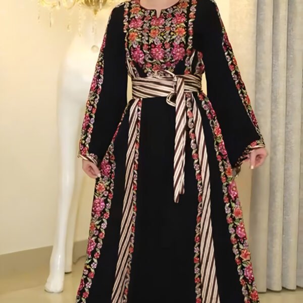 ثوب الكشمير الملكي